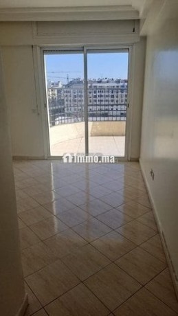 appartement-a-louer-111-m2-a-abdelmoumen-big-4
