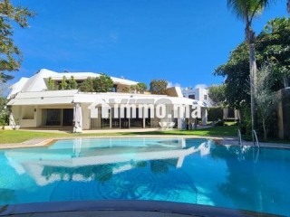villa-darchitecte-somptueuse-2000m2-ain-diab