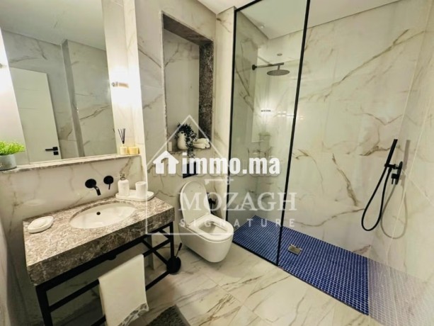 magnifique-appartement-meuble-3-ch-sur-residence-big-11