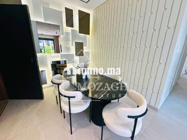 magnifique-appartement-meuble-3-ch-sur-residence-big-4