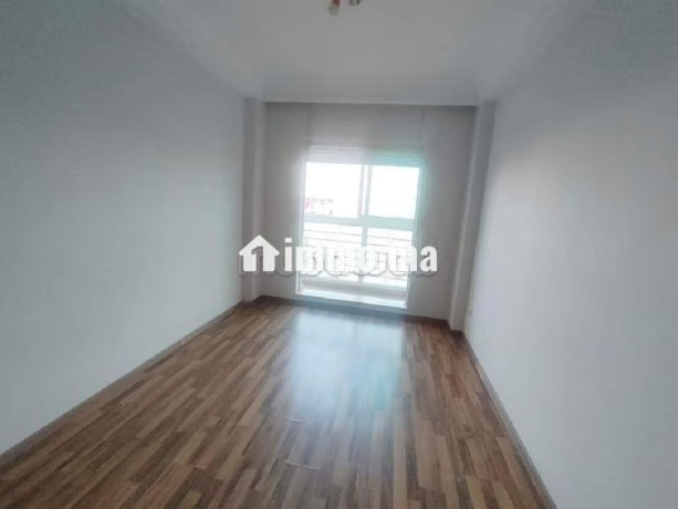 appartement-vide-135m2-2mars-7500-dh-big-11