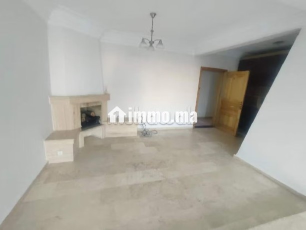 appartement-vide-135m2-2mars-7500-dh-big-1
