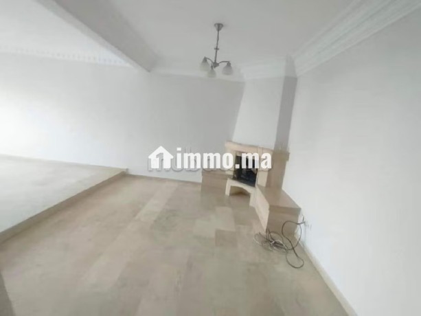 appartement-vide-135m2-2mars-7500-dh-big-4