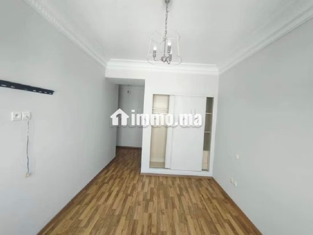 appartement-vide-135m2-2mars-7500-dh-big-7