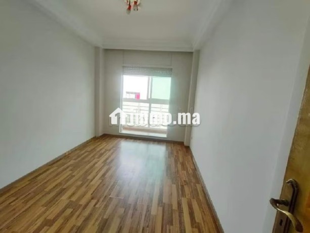 appartement-vide-135m2-2mars-7500-dh-big-8