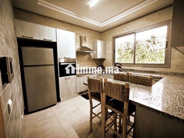 belle-villa-meuble-en-residence-securisee-big-3