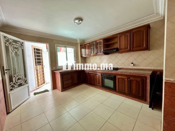 appartement-a-vendre-de-1700-m2-a-casablanca-mers-sultan-big-6