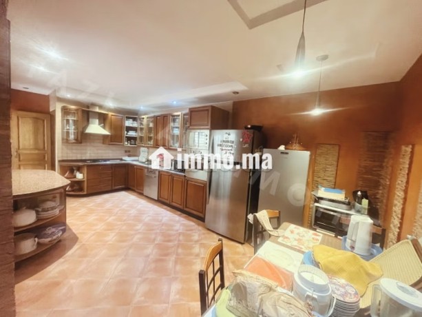 a-vendre-appartement-4-chambres-au-triangle-dor-big-15