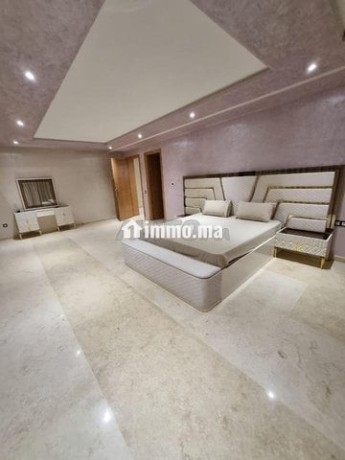 belle-et-luxueuse-villa-a-agdal-pour-vente-big-8