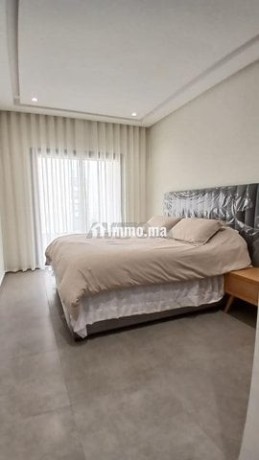 jolie-appartement-meublee-big-2