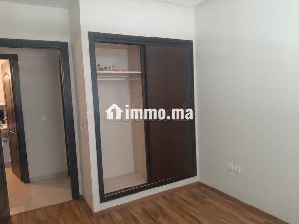 loue-tres-bel-appt-non-meuble-residence-securise-big-1