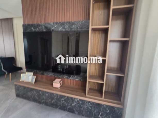 magnifique-appartement-a-louer-meuble-avec-piscine-a-ain-diab-big-5