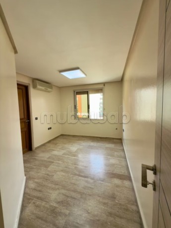 louez-cet-appartement-vide-a-cote-de-la-plaza-gueliz-big-4