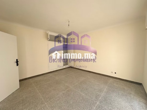 villa-commerciale-a-louer-au-centre-ville-big-5