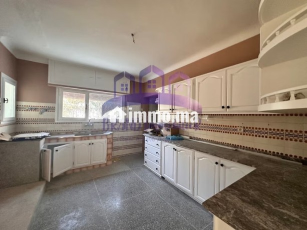 villa-commerciale-a-louer-au-centre-ville-big-7
