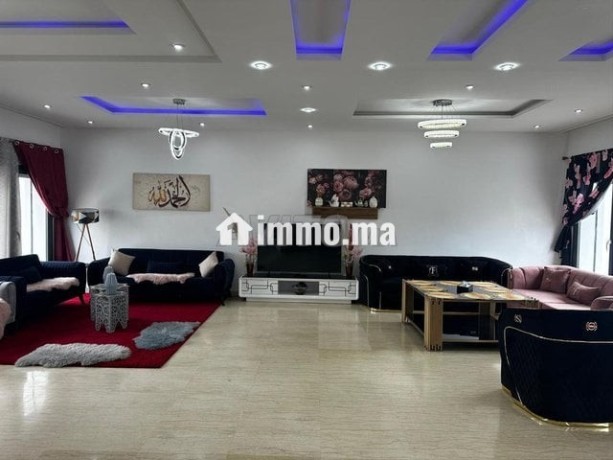 vente-dune-villa-bandee-moderne-de-220m2-saknia-big-2