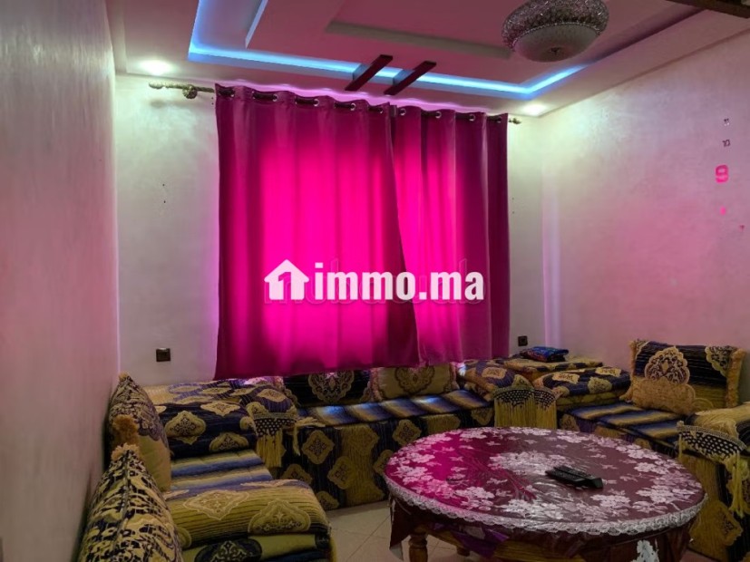 Location d'un appartement à Hay Salam. 2 belles chambres. Antenne parabolique et sécurité - Vente Immobilier - Agadir - photo 4
