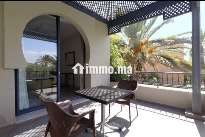 magnifique-villa-piscine-privee-residence-big-12