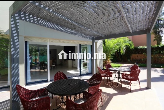 magnifique-villa-piscine-privee-residence-big-6