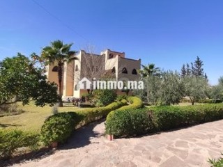 villa-dun-hectare-au-km-20-route-dourika