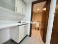bureaux-semi-meuble-a-louer-a-moulay-youssef-surface-de-256-m2-ascenseur-et-places-de-parking-small-6