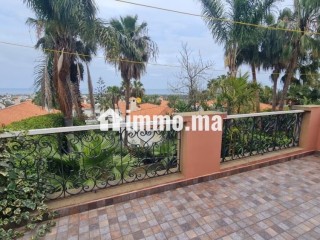 a-vendre-villa-vue-mer-a-ain-diab