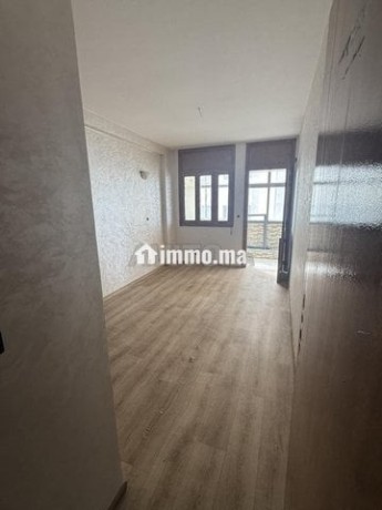 appartement-a-louer-141-m2-a-casablanca-big-4
