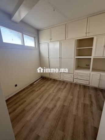 appartement-a-louer-141-m2-a-casablanca-big-6