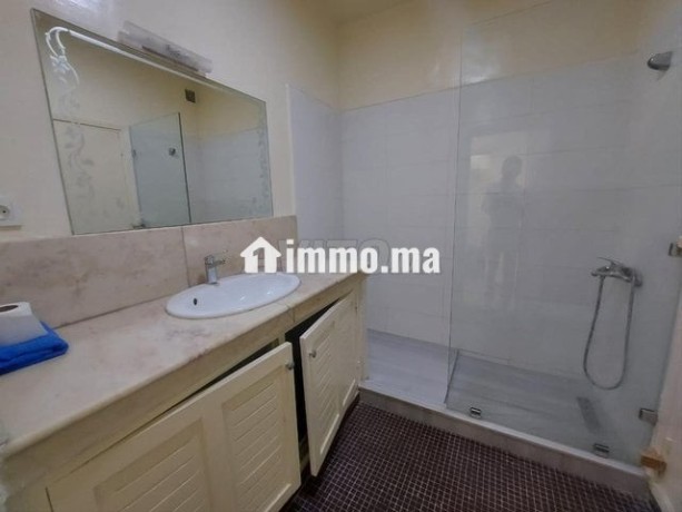 un-tres-joli-duplex-de-4-chambres-a-agdal-big-10
