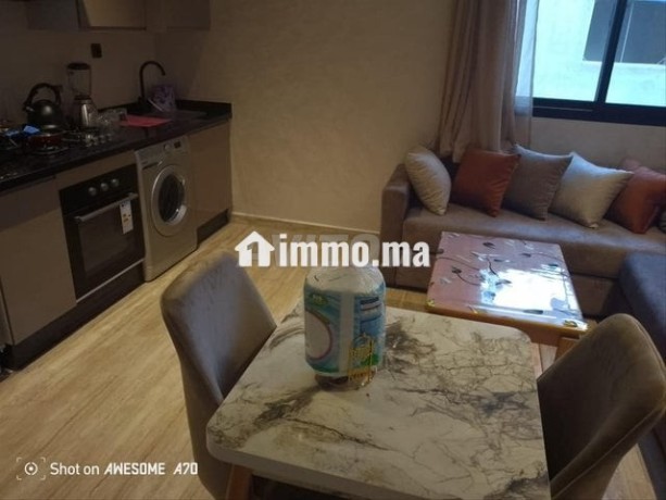 location-studio-meuble-roches-noirs-big-4