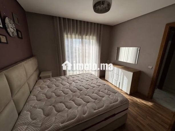 bel-appartement-en-location-a-almaz-4-pieces-bien-meuble-big-9
