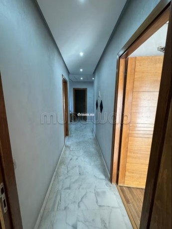 bel-appartement-en-location-a-almaz-4-pieces-bien-meuble-big-14
