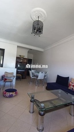 jolie-appartement-vue-sur-stade-de-foot-big-3