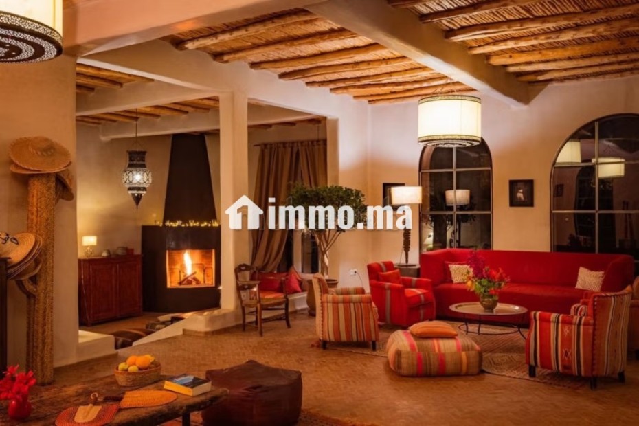 Magnifique villa à louer pour vos vacances en Centre ville.
Surface de 200 m².
Nombres minimum de nuits 2 - Vente Immobilier - Essaouira - photo 5