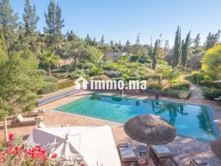 Magnifique villa à louer pour vos vacances en Centre ville.
Surface de 200 m².
Nombres minimum de nuits 2 - Villa à vendre - Essaouira