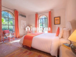 Magnifique villa à louer pour vos vacances en Centre ville.
Surface de 200 m².
Nombres minimum de nuits 2 - Villa à vendre - Essaouira