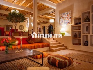 Magnifique villa à louer pour vos vacances en Centre ville.
Surface de 200 m².
Nombres minimum de nuits 2 - Villa à vendre - Essaouira
