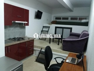 petit-studio-meuble-a-200m-du-lycee-lyautey