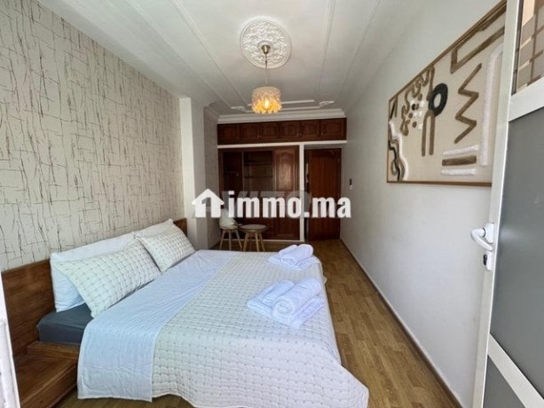 cosy-spacious-apparemment-big-3