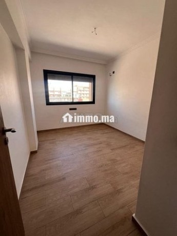 location-appartement-vide-big-8