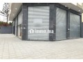 local-commercial-angle-3-rideaux-71-m2-riviera-small-0