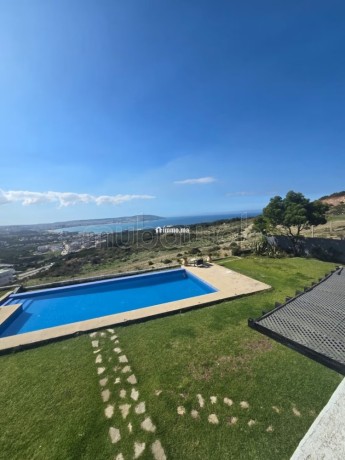 villa-premium-a-saisir-sans-vis-a-vis-big-1