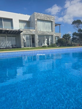 villa-premium-a-saisir-sans-vis-a-vis-big-2