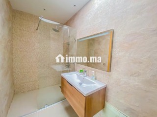 Très bel appartement en location à Agdal. Surface de 100 m². Meublé - Appartement à vendre