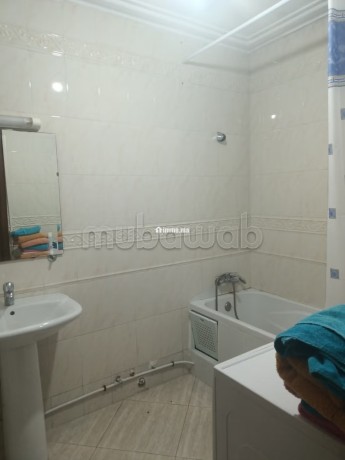 bel-appartement-en-location-a-agdal-1-belle-chambre-meuble-big-10
