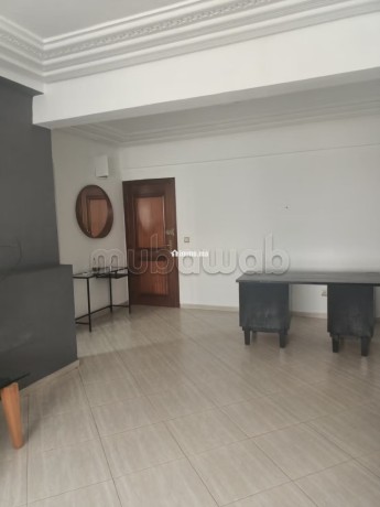 bel-appartement-en-location-a-agdal-1-belle-chambre-meuble-big-1