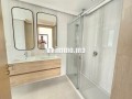 luxeux-appartement-avec-trois-facades-et-terrasse-small-4