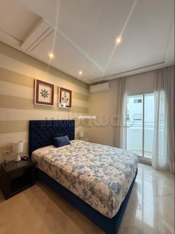 bel-appartement-en-location-a-place-mozart-big-8