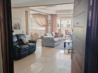 appartement-3-chambres-180m2-a-5mn-du-lycee-descartes