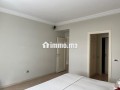 bel-appartement-meuble-avec-grande-terasse-small-13